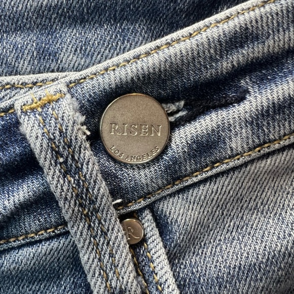 RISEN Women's High Rise Crossover Straight Leg Blue Medium Wash Stretch Sz 31x29 - Picture 6 of 14